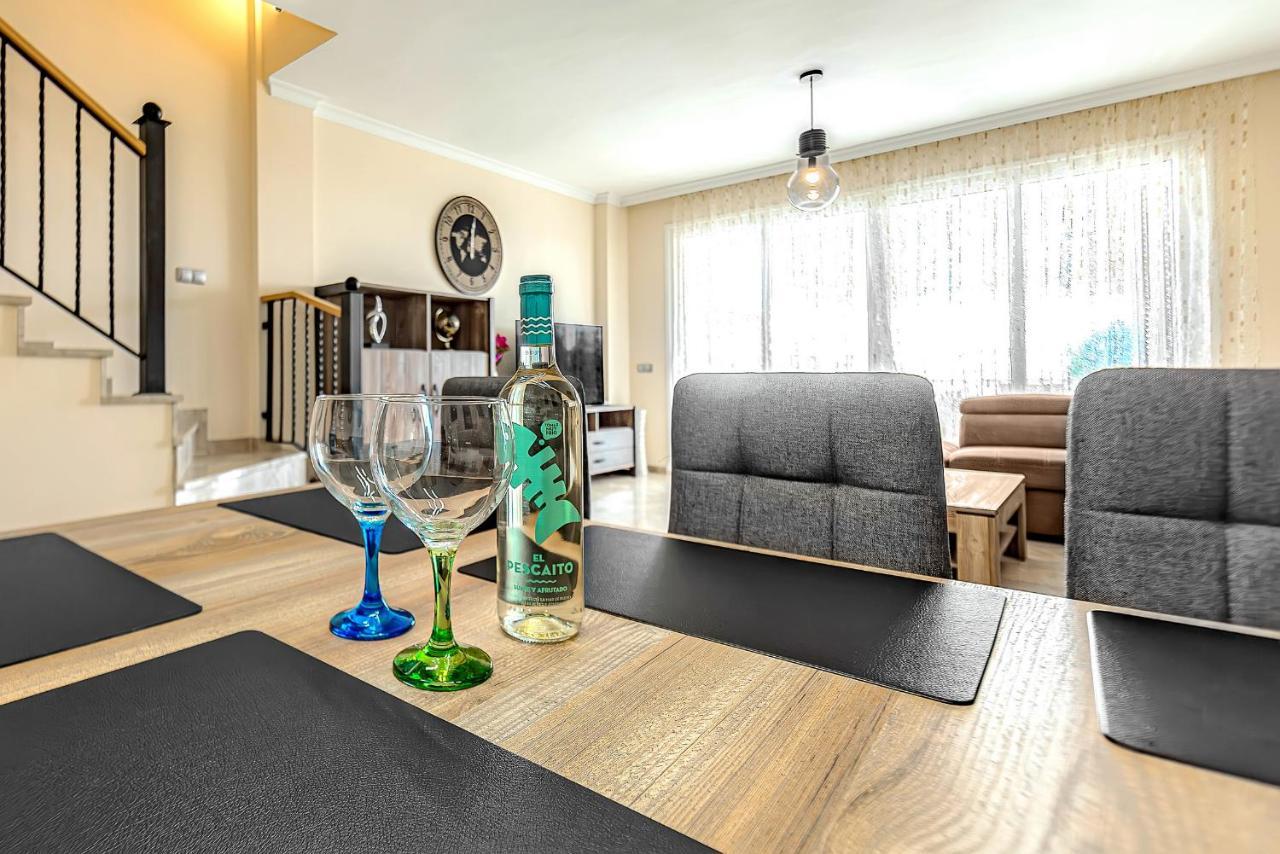 Spacious Ocean View Family Townhouse Puerto de Santiago  Exteriér fotografie